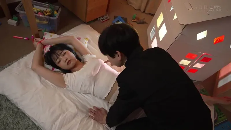 Trả thù anh trai thường xuyên bắt nạt bằng cách trả bài con ghệ anh ấy