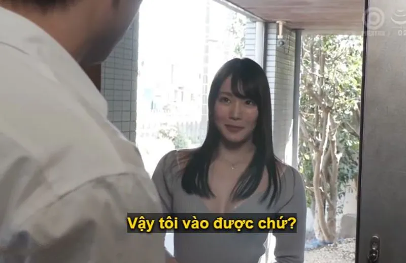 Anh chàng hàng xóm giàu sang bị cô em gái hàng xóm xinh tươi, mới cưới chồng dọn về, ve vãn dụ dỗ quan hệ.